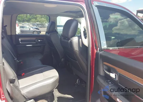 2017 Ram 1500 Laramie 4X2 5'7 Box из США, поврежденный, VIN 1C6RR6NT2HS818002